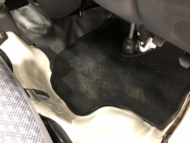 ハイゼットトラック農用スペシャル 4WD/MT車/走行46598キロ1年保証距離無制限 走行距離46598キロ 4WD マニュアル車 純正フロアマット FMAMラジオ 荷台作業灯 メンテナンスノート(埼玉県)の中古車