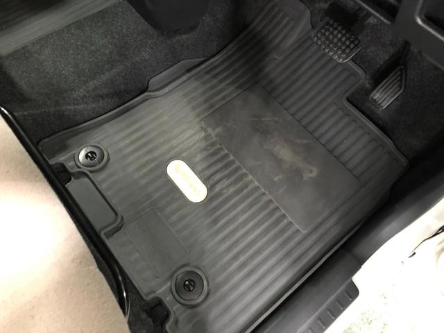 ムーヴキャンバスＸリミテッドメイクアップ　ＳＡIII　走行２５９３９キロ一年保証・走行距離無制限走行２５９３９キロ　フルセグナビ　ブルートゥース　バックカメラ　ドラレコ　ＥＴＣ　オートライト　ＬＥＤヘッドライト　両側電動スライドドア（埼玉県）の中古車