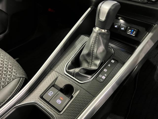 ロッキープレミアムＧ　走行３０６２キロ／ナビ／ドラレコ／全周囲カメラ一年保証・走行距離無制限走行３０６２キロ　フルセグナビ　ブルートゥース　全周囲カメラ　ドラレコ　ＥＴＣ　クリアランスソナー　オートライト　ＬＥＤヘッドライト　シートヒーター（埼玉県）の中古車