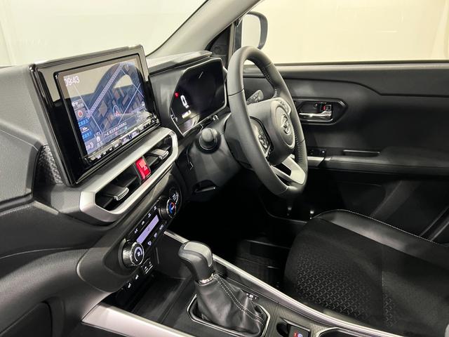 ロッキープレミアムＧ　走行３０６２キロ／ナビ／ドラレコ／全周囲カメラ一年保証・走行距離無制限走行３０６２キロ　フルセグナビ　ブルートゥース　全周囲カメラ　ドラレコ　ＥＴＣ　クリアランスソナー　オートライト　ＬＥＤヘッドライト　シートヒーター（埼玉県）の中古車