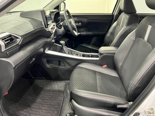 ロッキープレミアムＧ　走行３０６２キロ／ナビ／ドラレコ／全周囲カメラ一年保証・走行距離無制限走行３０６２キロ　フルセグナビ　ブルートゥース　全周囲カメラ　ドラレコ　ＥＴＣ　クリアランスソナー　オートライト　ＬＥＤヘッドライト　シートヒーター（埼玉県）の中古車