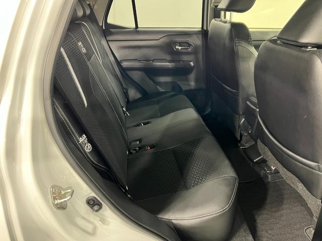 ロッキープレミアムＧ　走行３０６２キロ／ナビ／ドラレコ／全周囲カメラ一年保証・走行距離無制限走行３０６２キロ　フルセグナビ　ブルートゥース　全周囲カメラ　ドラレコ　ＥＴＣ　クリアランスソナー　オートライト　ＬＥＤヘッドライト　シートヒーター（埼玉県）の中古車