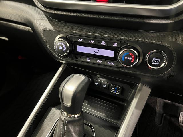 ロッキープレミアムＧ　走行３０６２キロ／ナビ／ドラレコ／全周囲カメラ一年保証・走行距離無制限走行３０６２キロ　フルセグナビ　ブルートゥース　全周囲カメラ　ドラレコ　ＥＴＣ　クリアランスソナー　オートライト　ＬＥＤヘッドライト　シートヒーター（埼玉県）の中古車