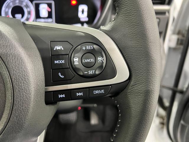 ロッキープレミアムＧ　走行３０６２キロ／ナビ／ドラレコ／全周囲カメラ一年保証・走行距離無制限走行３０６２キロ　フルセグナビ　ブルートゥース　全周囲カメラ　ドラレコ　ＥＴＣ　クリアランスソナー　オートライト　ＬＥＤヘッドライト　シートヒーター（埼玉県）の中古車