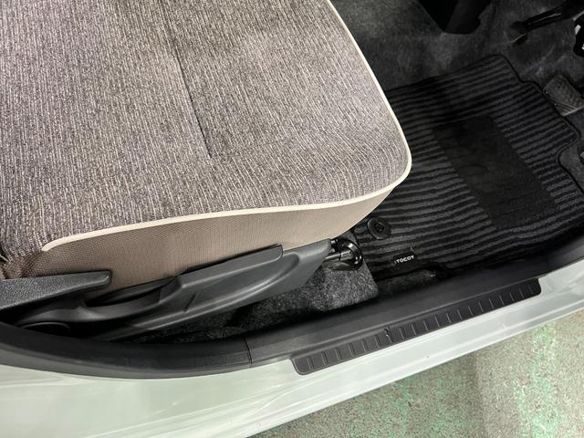 ミラトコットＧ　ＳＡ３　走行１６６５５キロ／車検整備付／シートヒーター一年保証・走行距離無制限走行１６６５５キロ　ＣＤチューナー　ＥＴＣ　サイドエアバック　クリアランスソナー　ＬＥＤヘッドライト　シートヒーター（埼玉県）の中古車