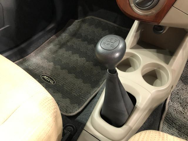 ミラＸスペシャル　走行１８９５２キロ／車検整備付／５速ＭＴ１年保証距離無制限　走行距離１８９５２キロ　車検整備付　マニュアル車　ＣＤチューナー　純正カーペットマット　キーレスエントリー　マニュアルエアコン（埼玉県）の中古車