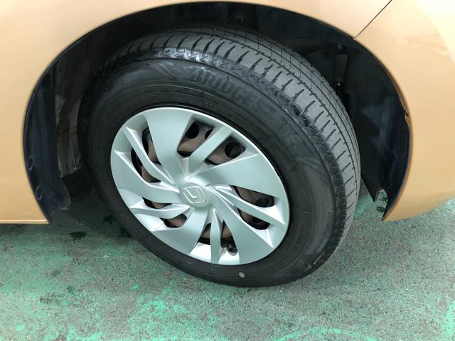 フィット１３Ｇ・Ｆパッケージ　走行５６０４３キロ／ナビ／ＥＴＣ一年保証・走行距離無制限走行５６０４３キロ　ワンセグナビ　助手席エアバック　ＥＴＣ　純正カーペットマット　バックカメラ（埼玉県）の中古車