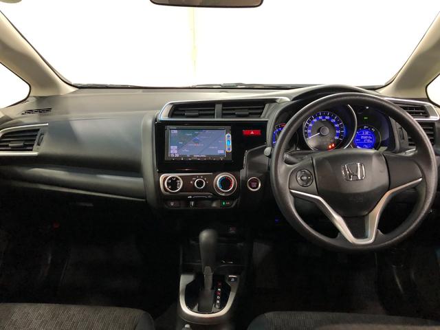 フィット１３Ｇ・Ｆパッケージ　走行５６０４３キロ／ナビ／ＥＴＣ一年保証・走行距離無制限走行５６０４３キロ　ワンセグナビ　助手席エアバック　ＥＴＣ　純正カーペットマット　バックカメラ（埼玉県）の中古車