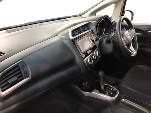 フィット１３Ｇ・Ｆパッケージ　走行５６０４３キロ／ナビ／ＥＴＣ一年保証・走行距離無制限走行５６０４３キロ　ワンセグナビ　助手席エアバック　ＥＴＣ　純正カーペットマット　バックカメラ（埼玉県）の中古車