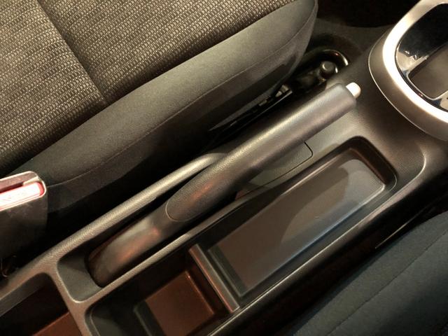 フィット１３Ｇ・Ｆパッケージ　走行５６０４３キロ／ナビ／ＥＴＣ一年保証・走行距離無制限走行５６０４３キロ　ワンセグナビ　助手席エアバック　ＥＴＣ　純正カーペットマット　バックカメラ（埼玉県）の中古車