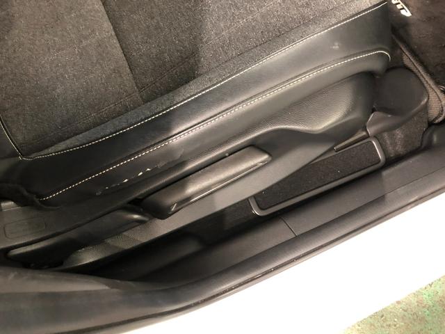 フィットe:HEVホーム 走行62711キロ ホンダ純正ナビ マット1年保証距離無制限 走行距離62711キロ ホンダ純正フルセグナビ バックカメラ ドライブレコーダー 純正マット LEDヘッドランプ 電動格納式ドアミラー(埼玉県)の中古車