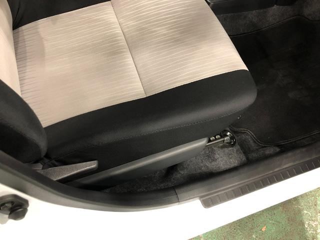 ミライースＬ　ＳＡIII　走行４２１２キロ／オートライト／マット１年保証距離無制限　走行距離４２１２キロ　フロアマット　助手席エアバッグ　クリアランスソナー　オートライト　アイドリングストップ　キーレスエントリー（埼玉県）の中古車