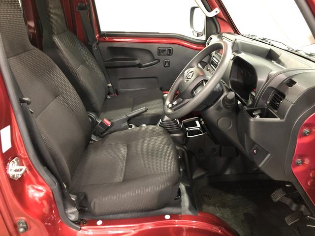 ハイゼットトラックジャンボエクストラ 4WD/MT車/走行18033キロ1年保証距離無制限 走行距離18033キロ 4WD MT車 車検整備付 ディスプレイオーディオ バックカメラ ブルートゥース 純正マット LED荷台作業灯 LEDヘッドランプ アイドリングストップ(埼玉県)の中古車