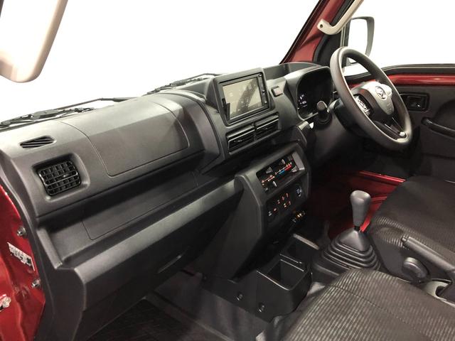 ハイゼットトラックジャンボエクストラ 4WD/MT車/走行18033キロ1年保証距離無制限 走行距離18033キロ 4WD MT車 車検整備付 ディスプレイオーディオ バックカメラ ブルートゥース 純正マット LED荷台作業灯 LEDヘッドランプ アイドリングストップ(埼玉県)の中古車