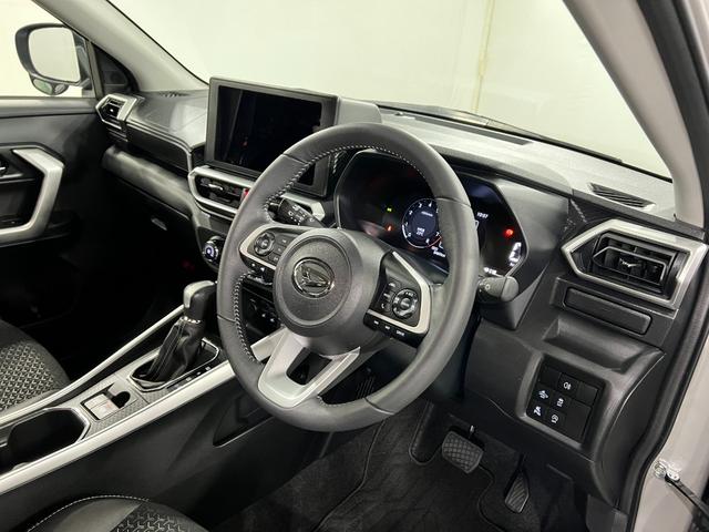 ロッキープレミアムＧ　走行８４６９キロ／ＬＥＤヘッドライト一年保証・走行距離無制限走行８４６９キロ　助手席エアバック　純正カーペットマット　サイドエアバック　クリアランスソナー　オートライト　ＬＥＤヘッドライト　シートヒーター　アイドリングストップ（埼玉県）の中古車