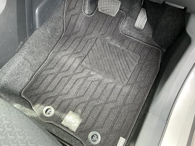 ロッキープレミアムＧ　当社使用車ＵＰ　ディスプレイオーディオ当社使用車ＵＰ　９インチディスプレイオーディオ　バックモニター　アダプティブクルーズコントール　ＬＥＤヘッドライト　スマートアシスト　シートヒーター　キーフリーシステム　アイドリングストップ　１年保証（埼玉県）の中古車