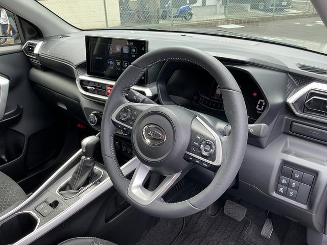 ロッキープレミアムＧ　当社使用車ＵＰ　ディスプレイオーディオ当社使用車ＵＰ　９インチディスプレイオーディオ　バックモニター　アダプティブクルーズコントール　ＬＥＤヘッドライト　スマートアシスト　シートヒーター　キーフリーシステム　アイドリングストップ　１年保証（埼玉県）の中古車