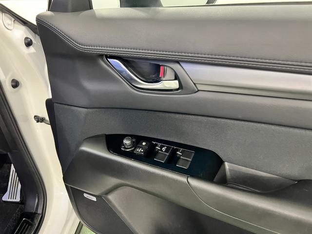 ＣＸ−５２０Ｓ　プロアクティブ　走行３４００２キロ／ナビ／ドラレコ１年保証距離無制限　走行距離３４００２キロ　フルセグナビ　バックカメラ　ドラレコ　純正マット　サイドエアバッグ　ＬＥＤヘッドランプ　シートヒーター　電動パーキングブレーキ　オート格納式ドアミラー（埼玉県）の中古車