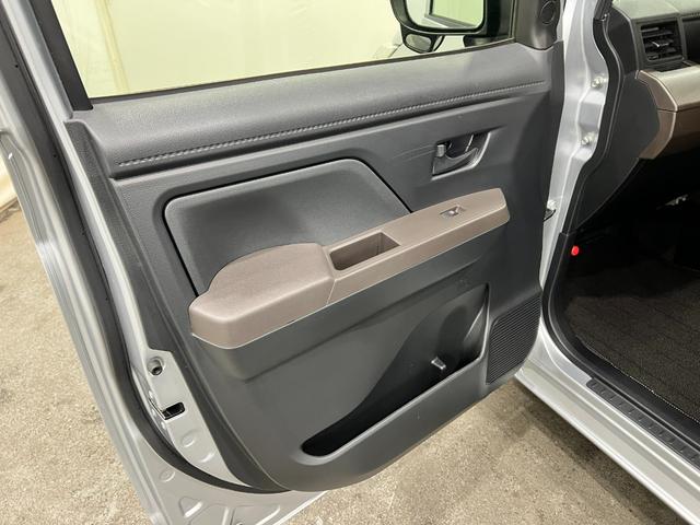 ルーミーX 走行50861キロ/ディスプレイオーディオ/バックカメラ一年保証・走行距離無制限走行50861キロ ディスプレイオーディオ ブルートゥース バックカメラ クリアランスソナー オートライト アイドリングストップ(埼玉県)の中古車