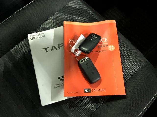 タフトG ダーククロムベンチャー 走行3139キロ/シートヒーター1年保証距離無制限 走行距離3139キロ 純正マット サイドエアバッグ LEDヘッドランプ アイドリングストップ シートヒーター オート格納式ドアミラー 電動パーキングブレーキ キーフリー(埼玉県)の中古車