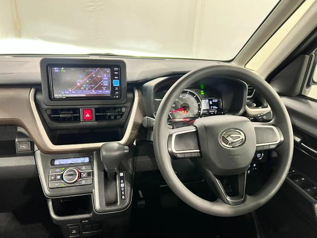 ムーヴＸ　走行２７８６キロ／純正フルセグナビ／片側電動スライドドア１年保証距離無制限　走行距離２７８６キロ　純正フルセグナビ　ブルートゥース　純正マット　サイドエアバッグ　ＬＥＤヘッドランプ　アイドリングストップ　片側電動スライドドア　オート格納式ドアミラー（埼玉県）の中古車