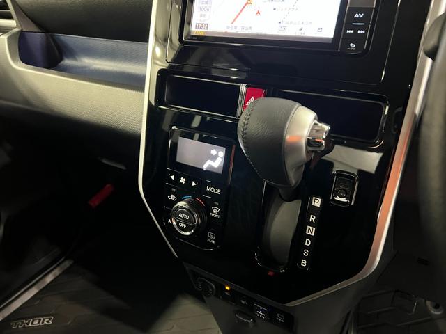 トールカスタムＧ　リミテッド　ＳＡIII　走行１３２３０キロ／ナビ１年保証距離無制限　走行距離１３２３０キロ　フルセグナビ　パノラマモニター　ブルートゥース　ドラレコ　純正マット　ＬＥＤヘッドランプ　アイドリングストップ　シートヒーター　両側電動スライドドア（埼玉県）の中古車