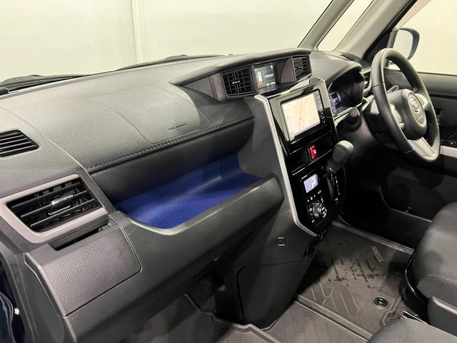 トールカスタムＧ　リミテッド　ＳＡIII　走行１３２３０キロ／ナビ１年保証距離無制限　走行距離１３２３０キロ　フルセグナビ　パノラマモニター　ブルートゥース　ドラレコ　純正マット　ＬＥＤヘッドランプ　アイドリングストップ　シートヒーター　両側電動スライドドア（埼玉県）の中古車