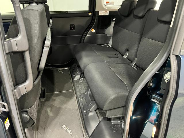 トールカスタムＧ　リミテッド　ＳＡIII　走行１３２３０キロ／ナビ１年保証距離無制限　走行距離１３２３０キロ　フルセグナビ　パノラマモニター　ブルートゥース　ドラレコ　純正マット　ＬＥＤヘッドランプ　アイドリングストップ　シートヒーター　両側電動スライドドア（埼玉県）の中古車