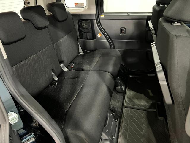 トールカスタムＧ　リミテッド　ＳＡIII　走行１３２３０キロ／ナビ１年保証距離無制限　走行距離１３２３０キロ　フルセグナビ　パノラマモニター　ブルートゥース　ドラレコ　純正マット　ＬＥＤヘッドランプ　アイドリングストップ　シートヒーター　両側電動スライドドア（埼玉県）の中古車