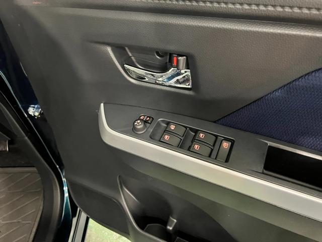 トールカスタムＧ　リミテッド　ＳＡIII　走行１３２３０キロ／ナビ１年保証距離無制限　走行距離１３２３０キロ　フルセグナビ　パノラマモニター　ブルートゥース　ドラレコ　純正マット　ＬＥＤヘッドランプ　アイドリングストップ　シートヒーター　両側電動スライドドア（埼玉県）の中古車