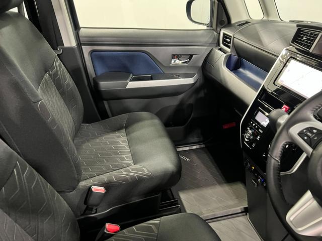 トールカスタムＧ　リミテッド　ＳＡIII　走行１３２３０キロ／ナビ１年保証距離無制限　走行距離１３２３０キロ　フルセグナビ　パノラマモニター　ブルートゥース　ドラレコ　純正マット　ＬＥＤヘッドランプ　アイドリングストップ　シートヒーター　両側電動スライドドア（埼玉県）の中古車