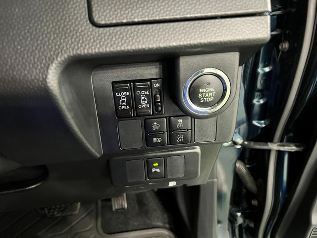 トールカスタムＧ　リミテッド　ＳＡIII　走行１３２３０キロ／ナビ１年保証距離無制限　走行距離１３２３０キロ　フルセグナビ　パノラマモニター　ブルートゥース　ドラレコ　純正マット　ＬＥＤヘッドランプ　アイドリングストップ　シートヒーター　両側電動スライドドア（埼玉県）の中古車