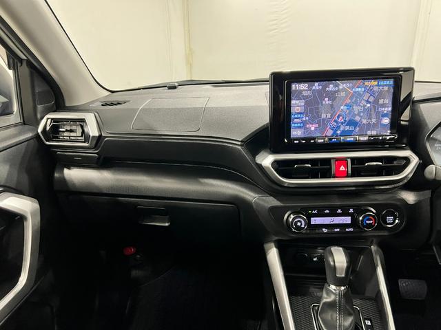 ロッキープレミアム 4WD/走行23113キロ/純正9型ナビドラレコ1年保証距離無制限 走行距離23113キロ 純正フルセグナビ バックカメラ ドラレコ 純正マット サイドエアバッグ LEDヘッドランプ アイドリングストップ シートヒーター オート格納式ドアミラー(埼玉県)の中古車