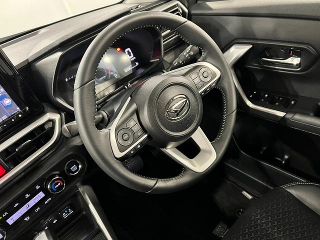 ロッキープレミアム 4WD/走行23113キロ/純正9型ナビドラレコ1年保証距離無制限 走行距離23113キロ 純正フルセグナビ バックカメラ ドラレコ 純正マット サイドエアバッグ LEDヘッドランプ アイドリングストップ シートヒーター オート格納式ドアミラー(埼玉県)の中古車