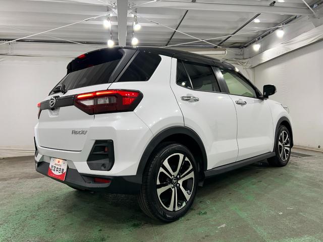 ロッキープレミアム 4WD/走行23113キロ/純正9型ナビドラレコ1年保証距離無制限 走行距離23113キロ 純正フルセグナビ バックカメラ ドラレコ 純正マット サイドエアバッグ LEDヘッドランプ アイドリングストップ シートヒーター オート格納式ドアミラー(埼玉県)の中古車