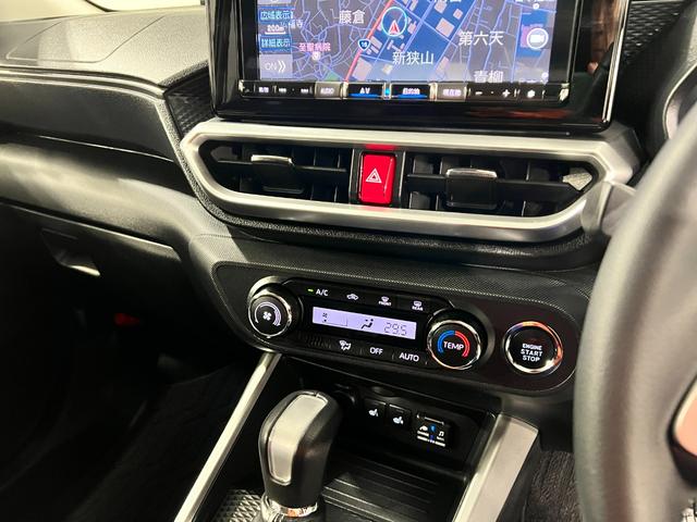 ロッキープレミアム 4WD/走行23113キロ/純正9型ナビドラレコ1年保証距離無制限 走行距離23113キロ 純正フルセグナビ バックカメラ ドラレコ 純正マット サイドエアバッグ LEDヘッドランプ アイドリングストップ シートヒーター オート格納式ドアミラー(埼玉県)の中古車