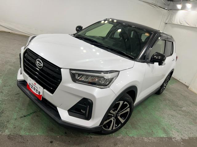 ロッキープレミアム 4WD/走行23113キロ/純正9型ナビドラレコ1年保証距離無制限 走行距離23113キロ 純正フルセグナビ バックカメラ ドラレコ 純正マット サイドエアバッグ LEDヘッドランプ アイドリングストップ シートヒーター オート格納式ドアミラー(埼玉県)の中古車