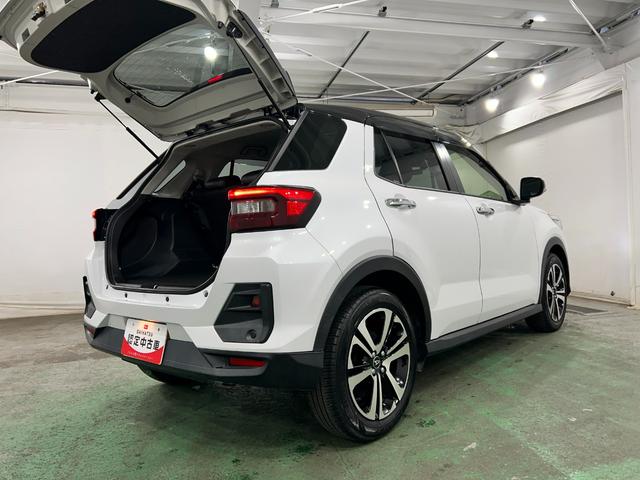 ロッキープレミアム 4WD/走行23113キロ/純正9型ナビドラレコ1年保証距離無制限 走行距離23113キロ 純正フルセグナビ バックカメラ ドラレコ 純正マット サイドエアバッグ LEDヘッドランプ アイドリングストップ シートヒーター オート格納式ドアミラー(埼玉県)の中古車