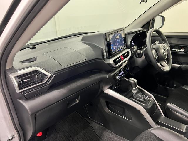 ロッキープレミアム 4WD/走行23113キロ/純正9型ナビドラレコ1年保証距離無制限 走行距離23113キロ 純正フルセグナビ バックカメラ ドラレコ 純正マット サイドエアバッグ LEDヘッドランプ アイドリングストップ シートヒーター オート格納式ドアミラー(埼玉県)の中古車