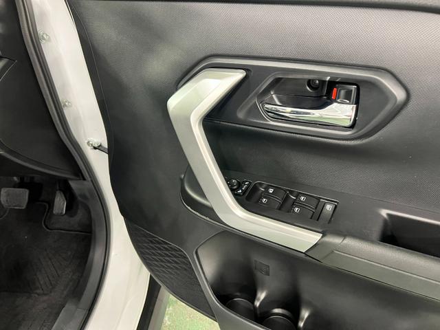 ロッキープレミアム 4WD/走行23113キロ/純正9型ナビドラレコ1年保証距離無制限 走行距離23113キロ 純正フルセグナビ バックカメラ ドラレコ 純正マット サイドエアバッグ LEDヘッドランプ アイドリングストップ シートヒーター オート格納式ドアミラー(埼玉県)の中古車