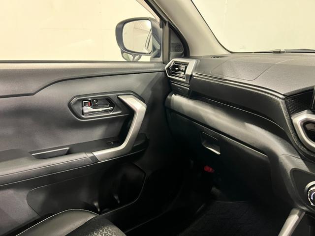 ロッキープレミアム 4WD/走行23113キロ/純正9型ナビドラレコ1年保証距離無制限 走行距離23113キロ 純正フルセグナビ バックカメラ ドラレコ 純正マット サイドエアバッグ LEDヘッドランプ アイドリングストップ シートヒーター オート格納式ドアミラー(埼玉県)の中古車