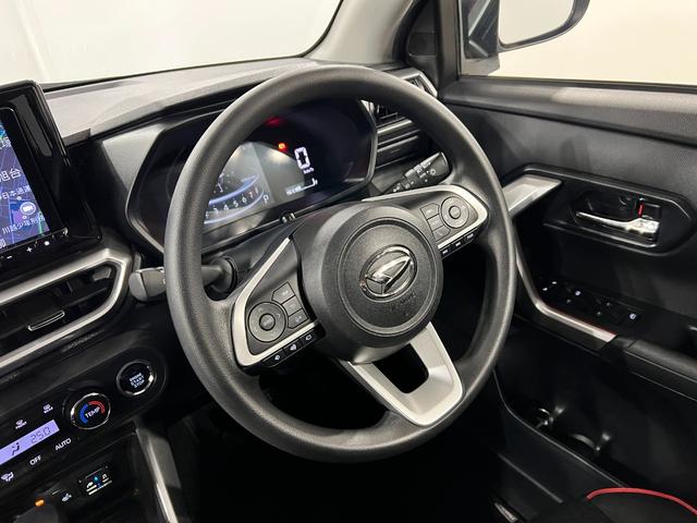 ロッキーＧ　走行６１２６２キロ／９インチナビ／雹害／全周囲カメラ一年保証・走行距離無制限走行６１２６２キロ　フルセグナビ　ブルートゥース　全周囲カメラ　ドラレコ　クリアランスソナー　ＬＥＤヘッドライト　オートライト　シートヒーター（埼玉県）の中古車