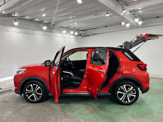 ロッキーＧ　走行６１２６２キロ／９インチナビ／雹害／全周囲カメラ一年保証・走行距離無制限走行６１２６２キロ　フルセグナビ　ブルートゥース　全周囲カメラ　ドラレコ　クリアランスソナー　ＬＥＤヘッドライト　オートライト　シートヒーター（埼玉県）の中古車