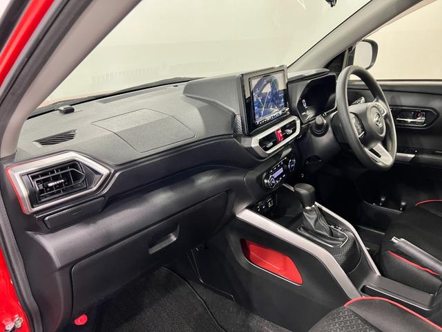 ロッキーＧ　走行６１２６２キロ／９インチナビ／雹害／全周囲カメラ一年保証・走行距離無制限走行６１２６２キロ　フルセグナビ　ブルートゥース　全周囲カメラ　ドラレコ　クリアランスソナー　ＬＥＤヘッドライト　オートライト　シートヒーター（埼玉県）の中古車