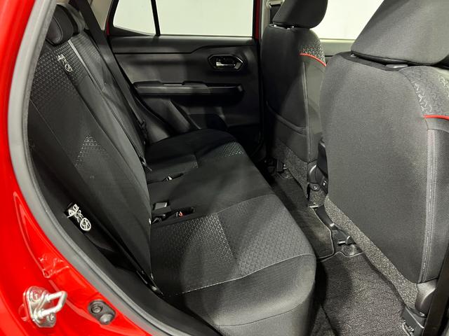 ロッキーＧ　走行６１２６２キロ／９インチナビ／雹害／全周囲カメラ一年保証・走行距離無制限走行６１２６２キロ　フルセグナビ　ブルートゥース　全周囲カメラ　ドラレコ　クリアランスソナー　ＬＥＤヘッドライト　オートライト　シートヒーター（埼玉県）の中古車