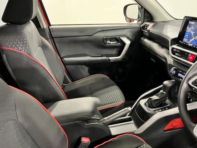 ロッキーＧ　走行６１２６２キロ／９インチナビ／雹害／全周囲カメラ一年保証・走行距離無制限走行６１２６２キロ　フルセグナビ　ブルートゥース　全周囲カメラ　ドラレコ　クリアランスソナー　ＬＥＤヘッドライト　オートライト　シートヒーター（埼玉県）の中古車