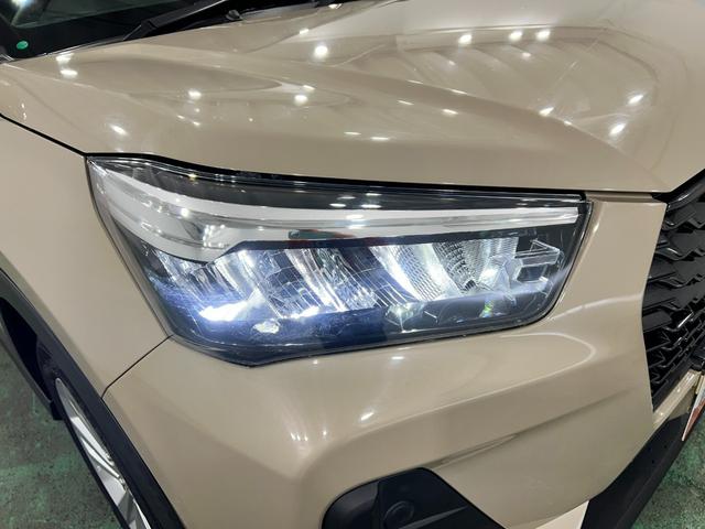 ロッキーX HEV 走行48659キロ/純正9インチナビ/ドラレコ1年保証距離無制限 走行距離48659キロ 純正フルセグナビ パノラマモニター ドラレコ 純正マット サイドエアバッグ LEDヘッドランプ アイドリングストップ シートヒーター オート格納式ドアミラー(埼玉県)の中古車