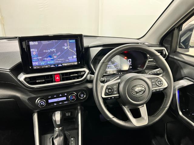 ロッキープレミアムＧ　走行５１２８３キロ／雹害／ナビ／ドラレコ雹害車　フルセグナビ　バックカメラ　ドラレコ　クリアランスソナー　オートライト　ＬＥＤヘッドライト　シートヒーター　一年保証・走行距離無制限走行５１２８３キロ（東京都）の中古車