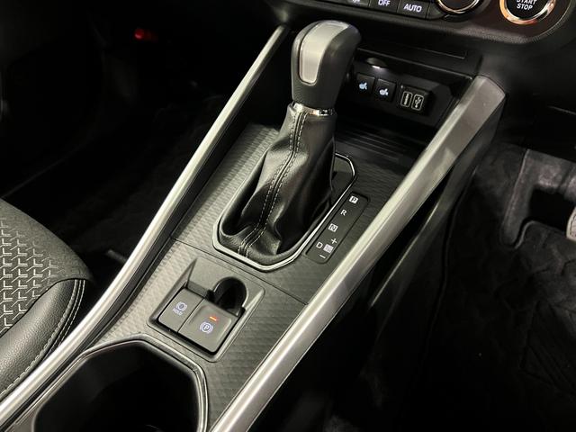 ロッキープレミアムＧ　走行５１２８３キロ／雹害／ナビ／ドラレコ雹害車　フルセグナビ　バックカメラ　ドラレコ　クリアランスソナー　オートライト　ＬＥＤヘッドライト　シートヒーター　一年保証・走行距離無制限走行５１２８３キロ（東京都）の中古車