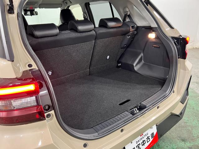 ロッキープレミアムＧ　走行５１２８３キロ／雹害／ナビ／ドラレコ雹害車　フルセグナビ　バックカメラ　ドラレコ　クリアランスソナー　オートライト　ＬＥＤヘッドライト　シートヒーター　一年保証・走行距離無制限走行５１２８３キロ（東京都）の中古車